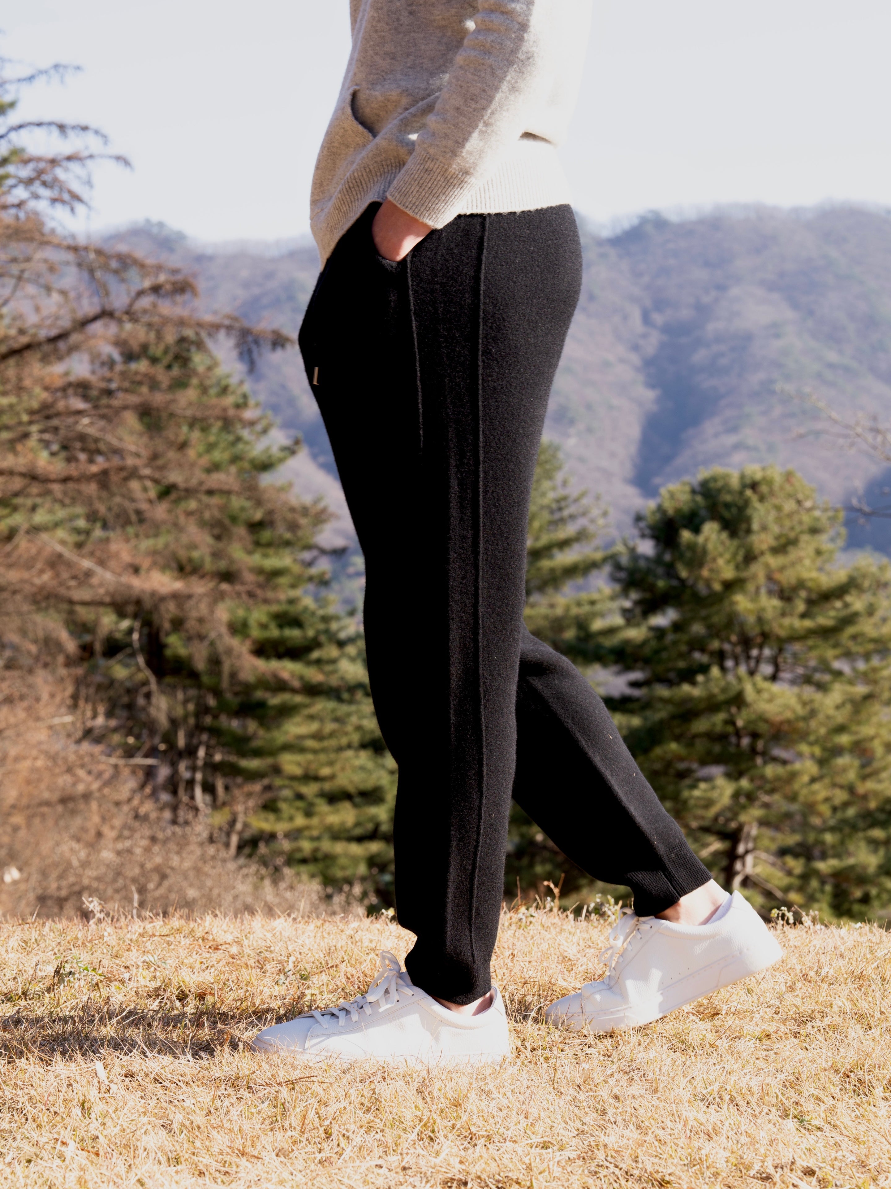 순수 메리노 울 베이직 조거 팬츠